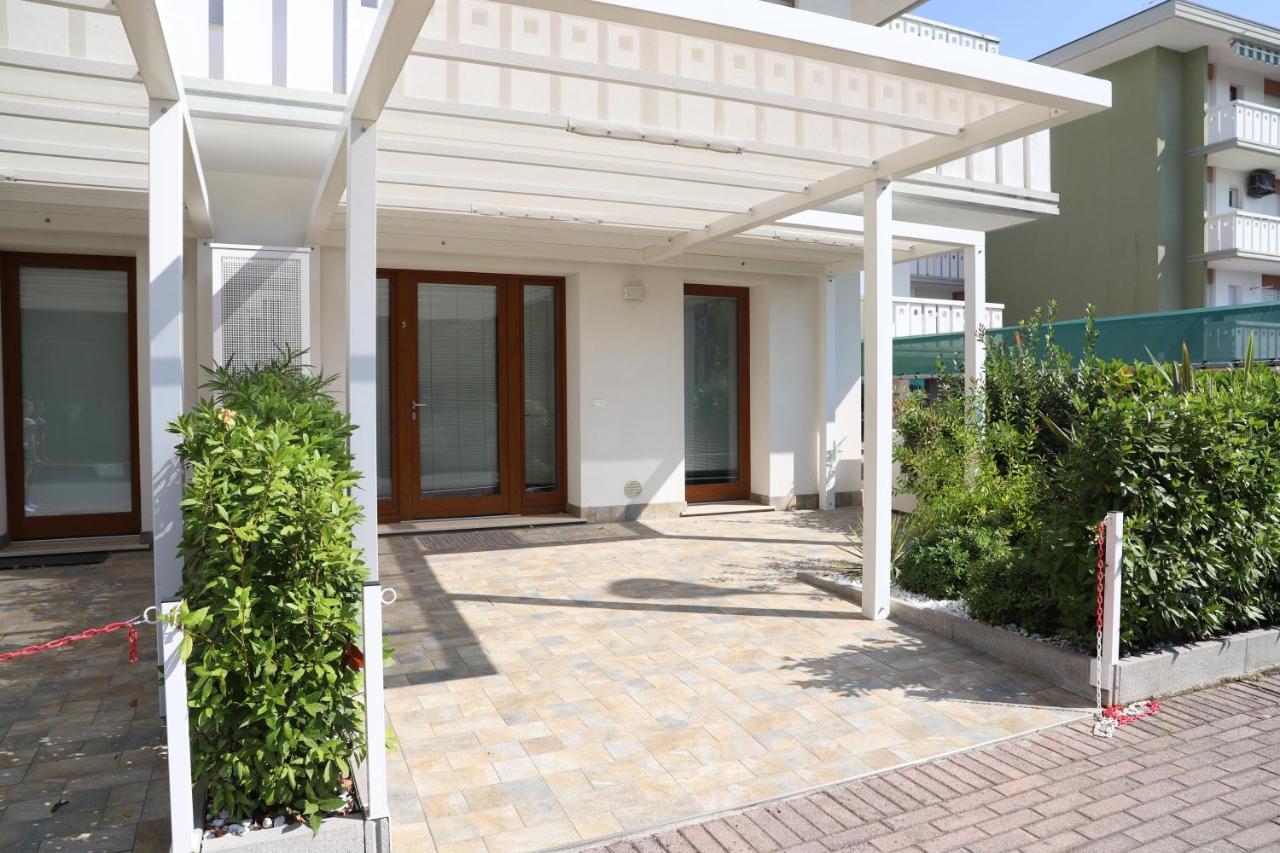 Condominio Diana Est- Gemini Bibione Exterior foto